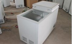 新型低溫試驗(yàn)箱的結(jié)構(gòu)及性能特點(diǎn)